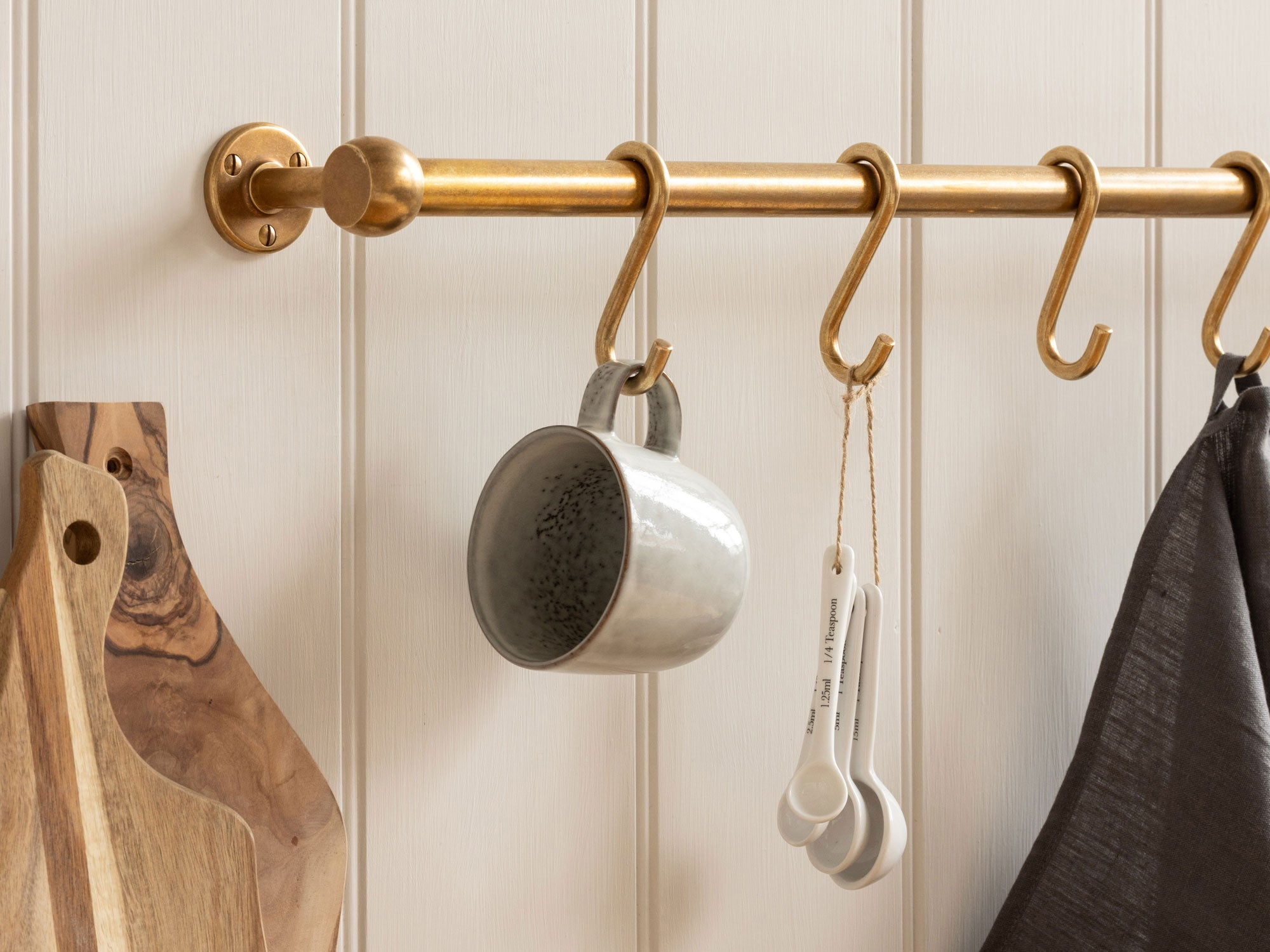 Kitchen rail and discount hooks